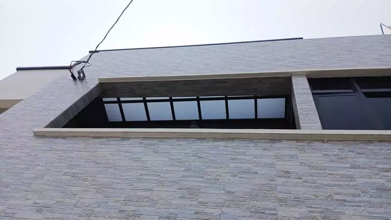 屏東市公寓 : 白霧板棌光罩-屏東採光罩