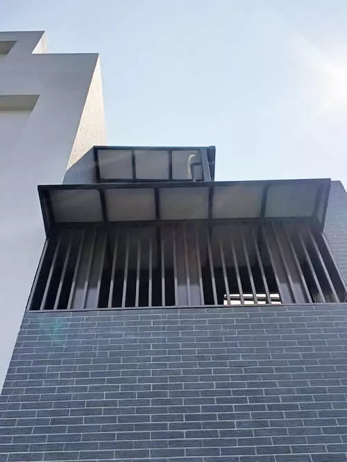 居家防曬:格栅雨遮-屏東採光罩